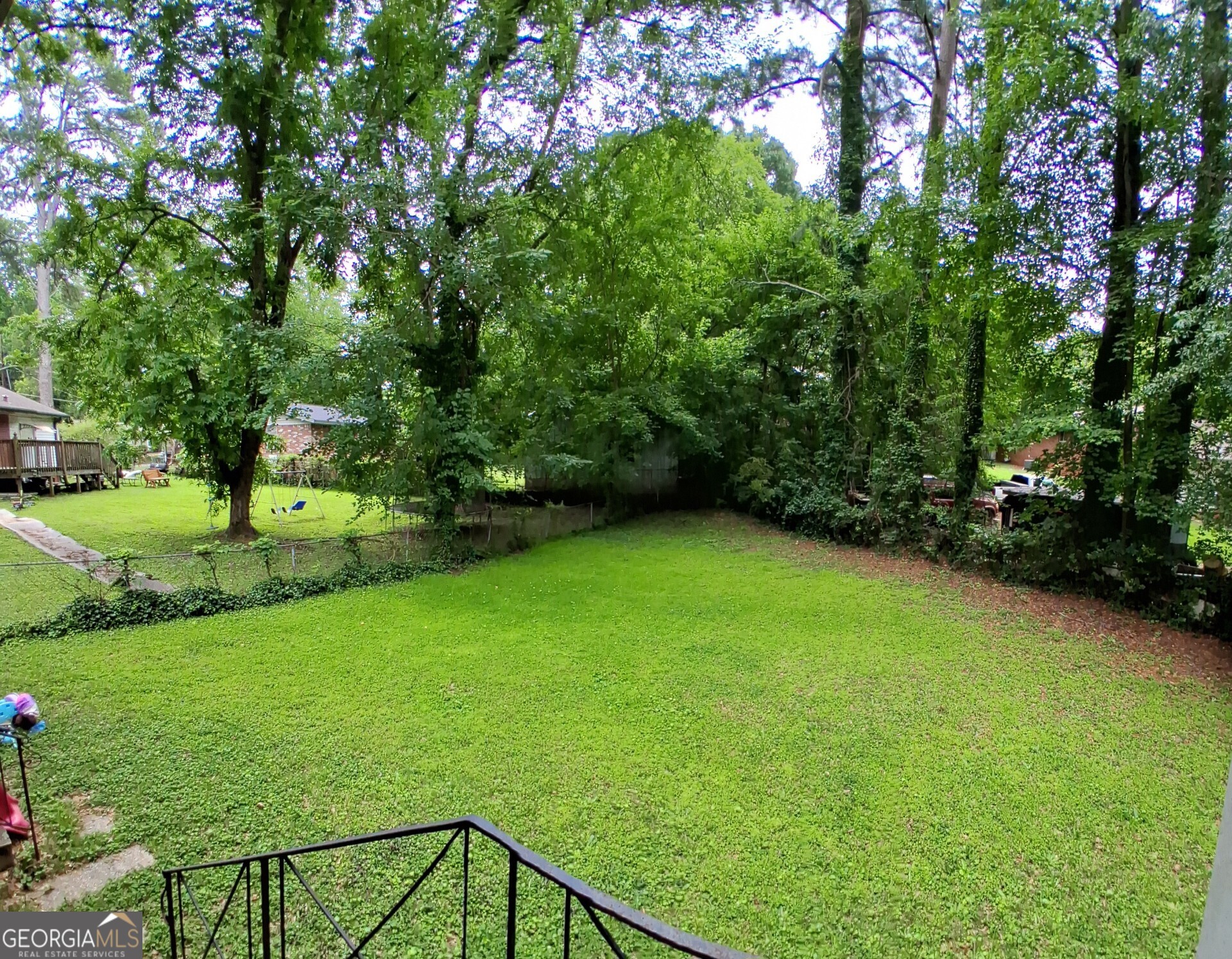 633 Currie Drive Property Photo 14