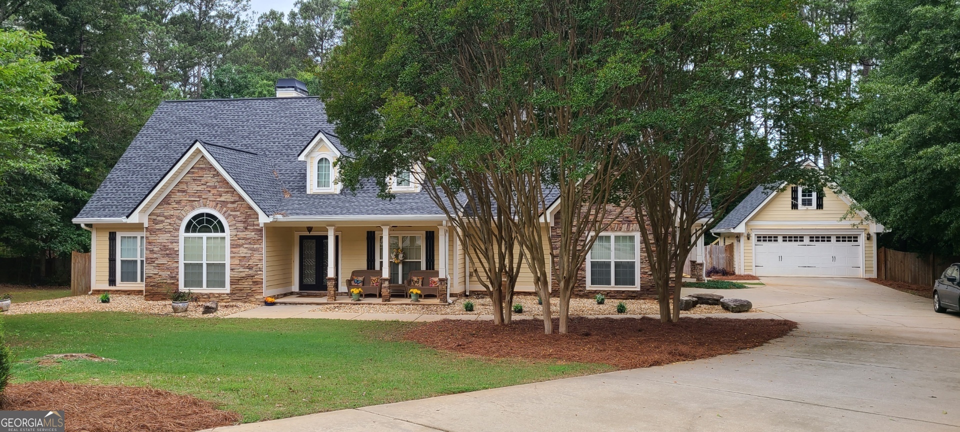 304 Pembroke Court