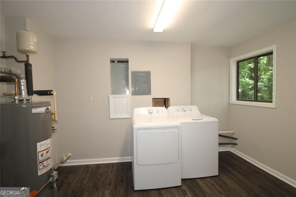 495 Nottingham Drive Property Photo 7