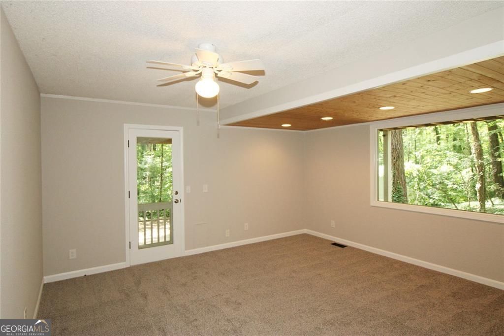 495 Nottingham Drive Property Photo 13