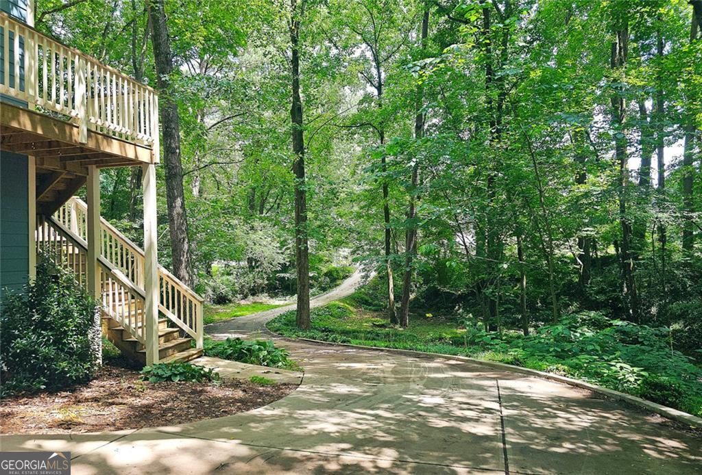 495 Nottingham Drive Property Photo 26