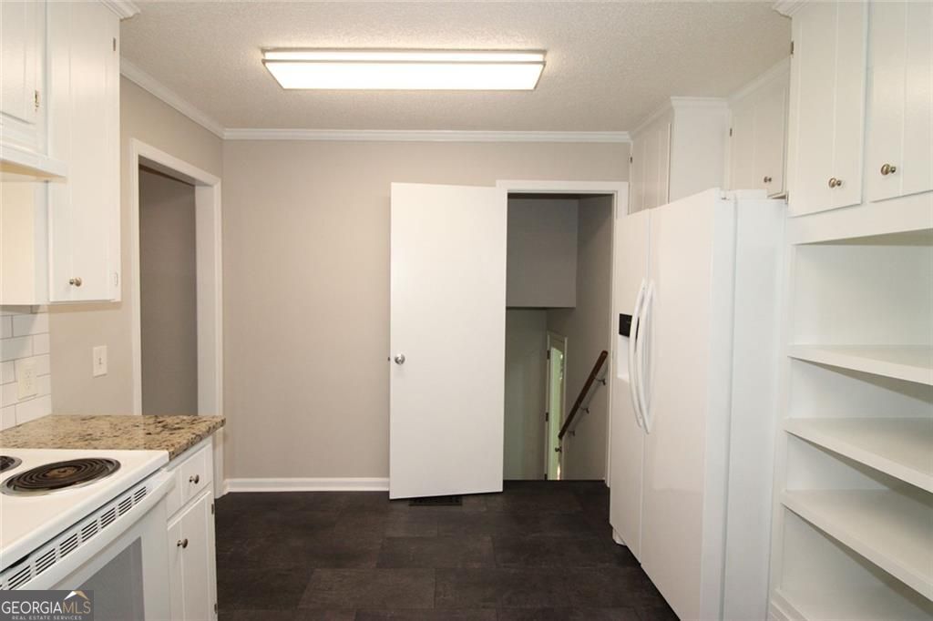 495 Nottingham Drive Property Photo 39
