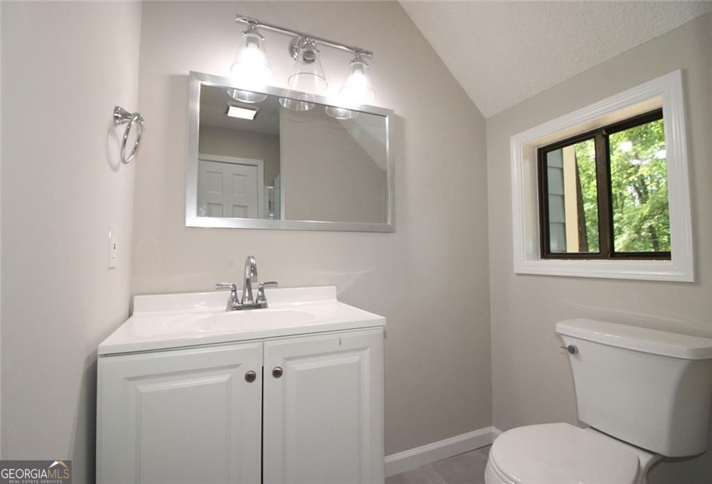 495 Nottingham Drive Property Photo 44