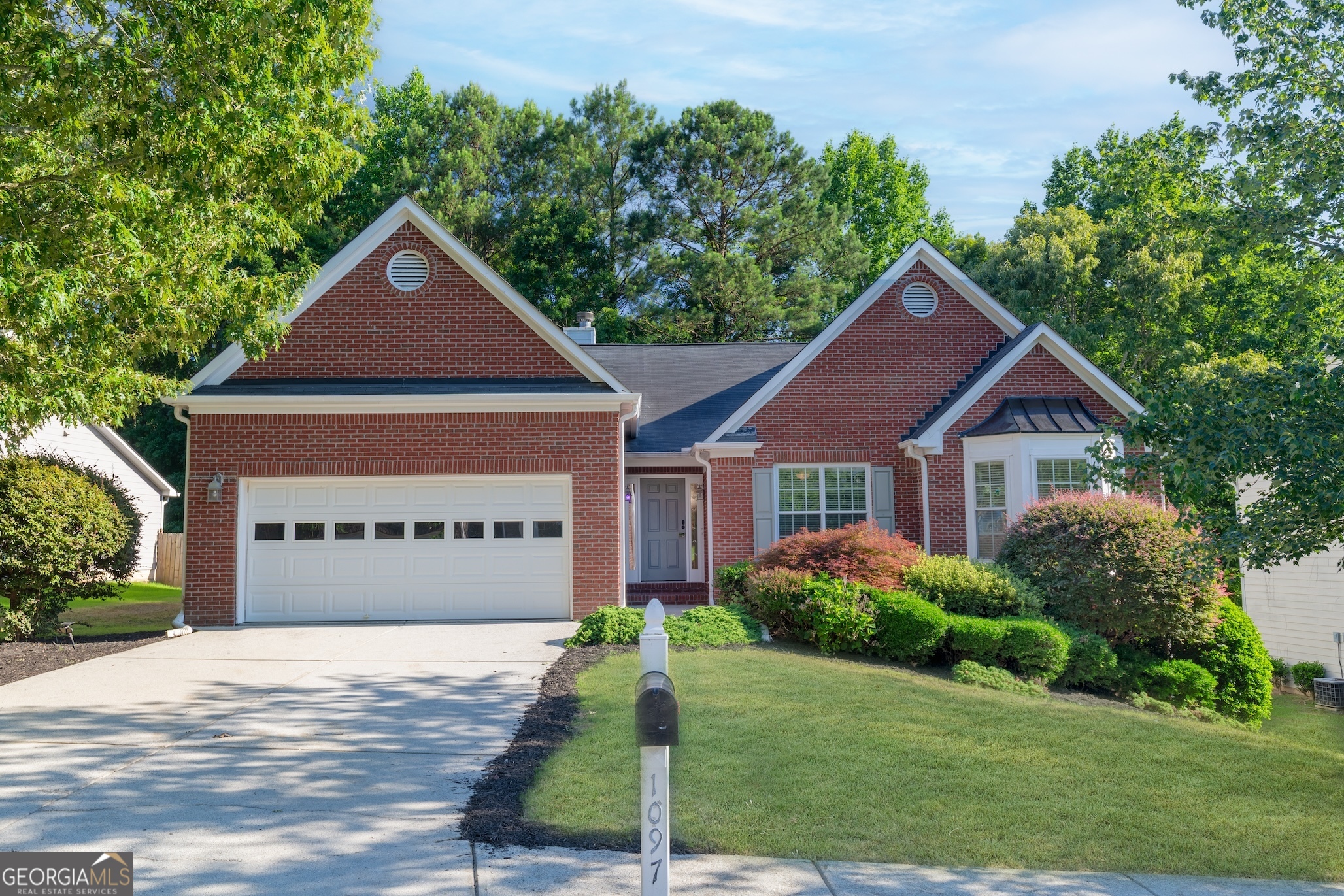 1097 Quiet Waters Lane Property Photo 1