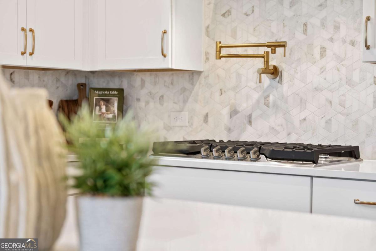 3456 Fern Hollow Path Property Photo 8