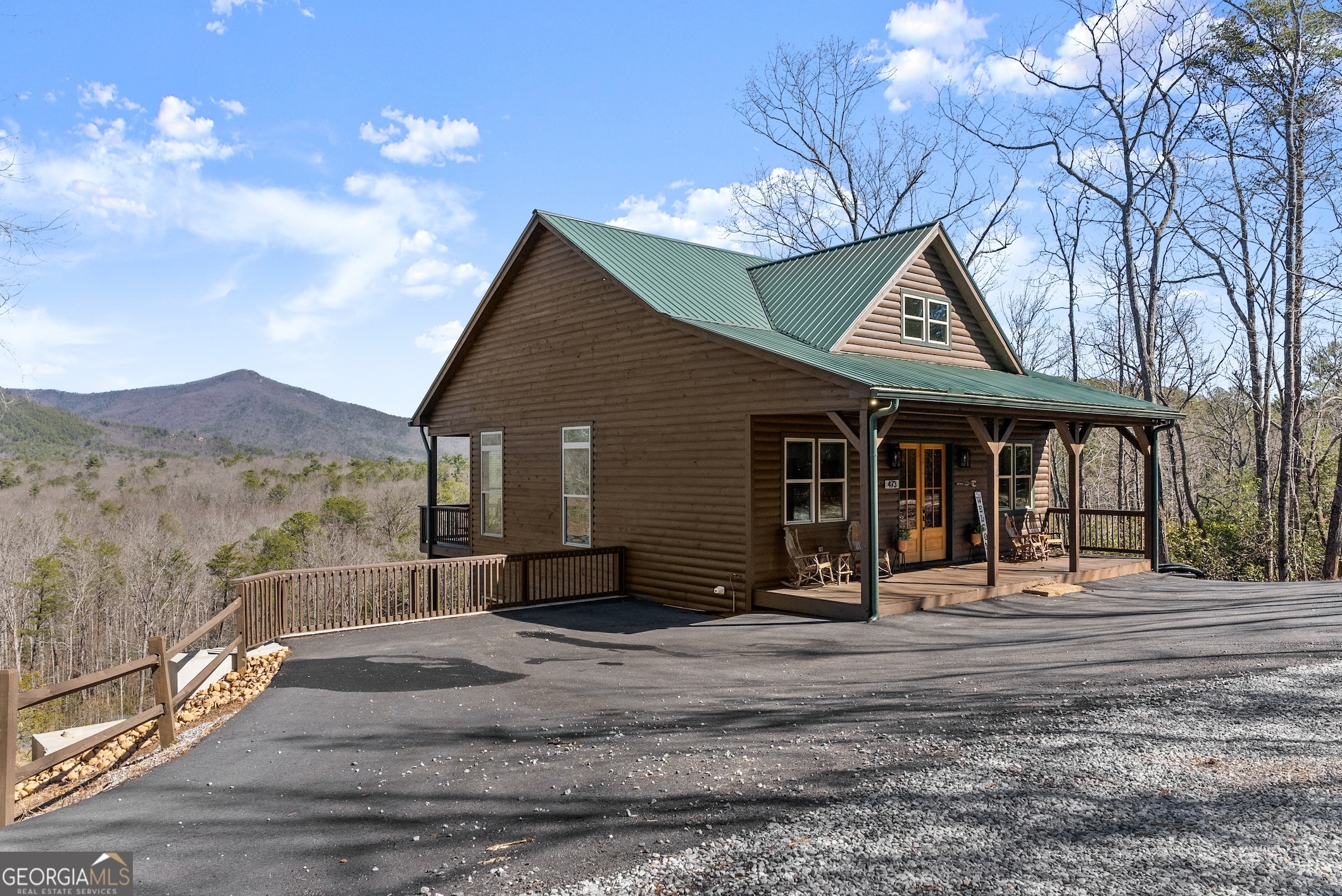 473 Monroe Ridge Road Property Photo 1