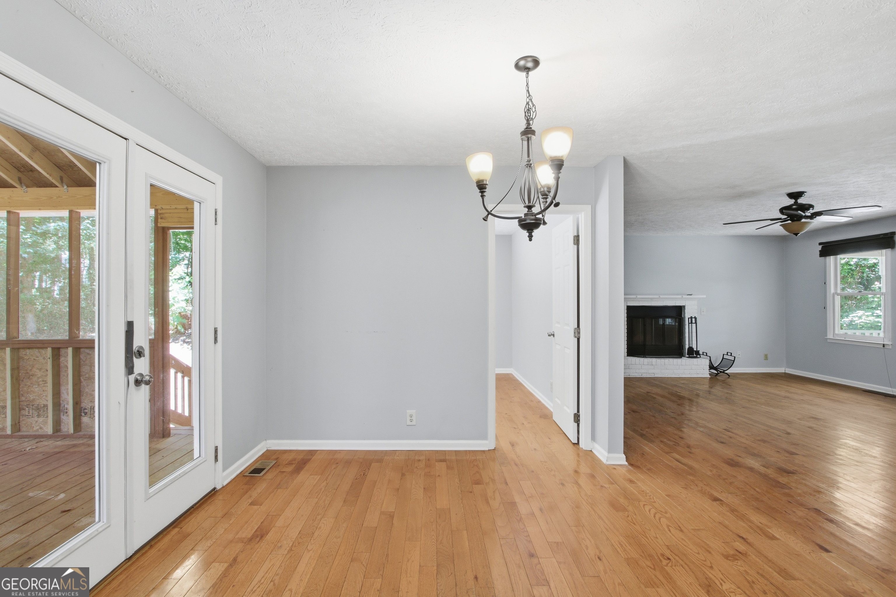 104 West Lane Se Property Photo 10