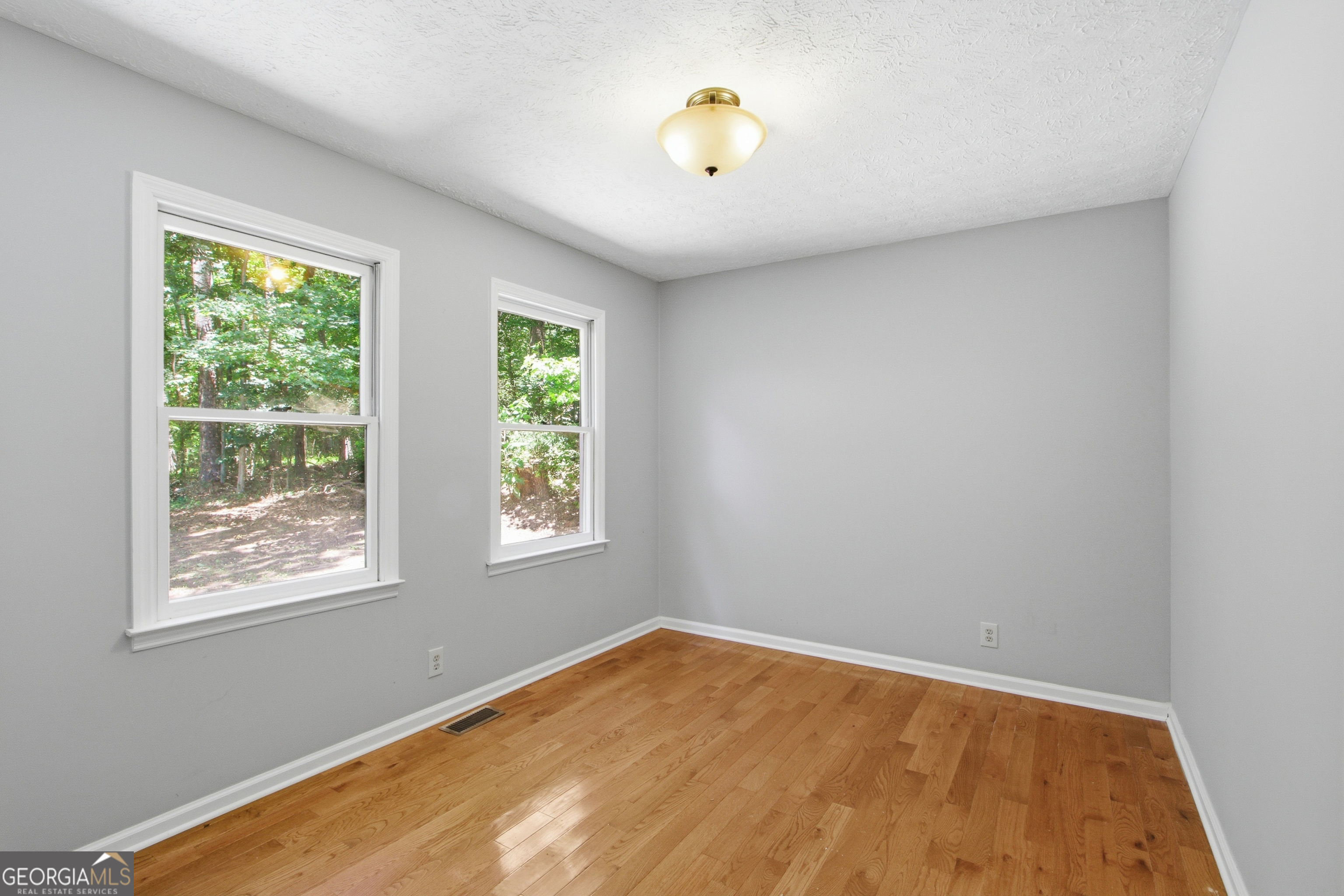 104 West Lane Se Property Photo 12
