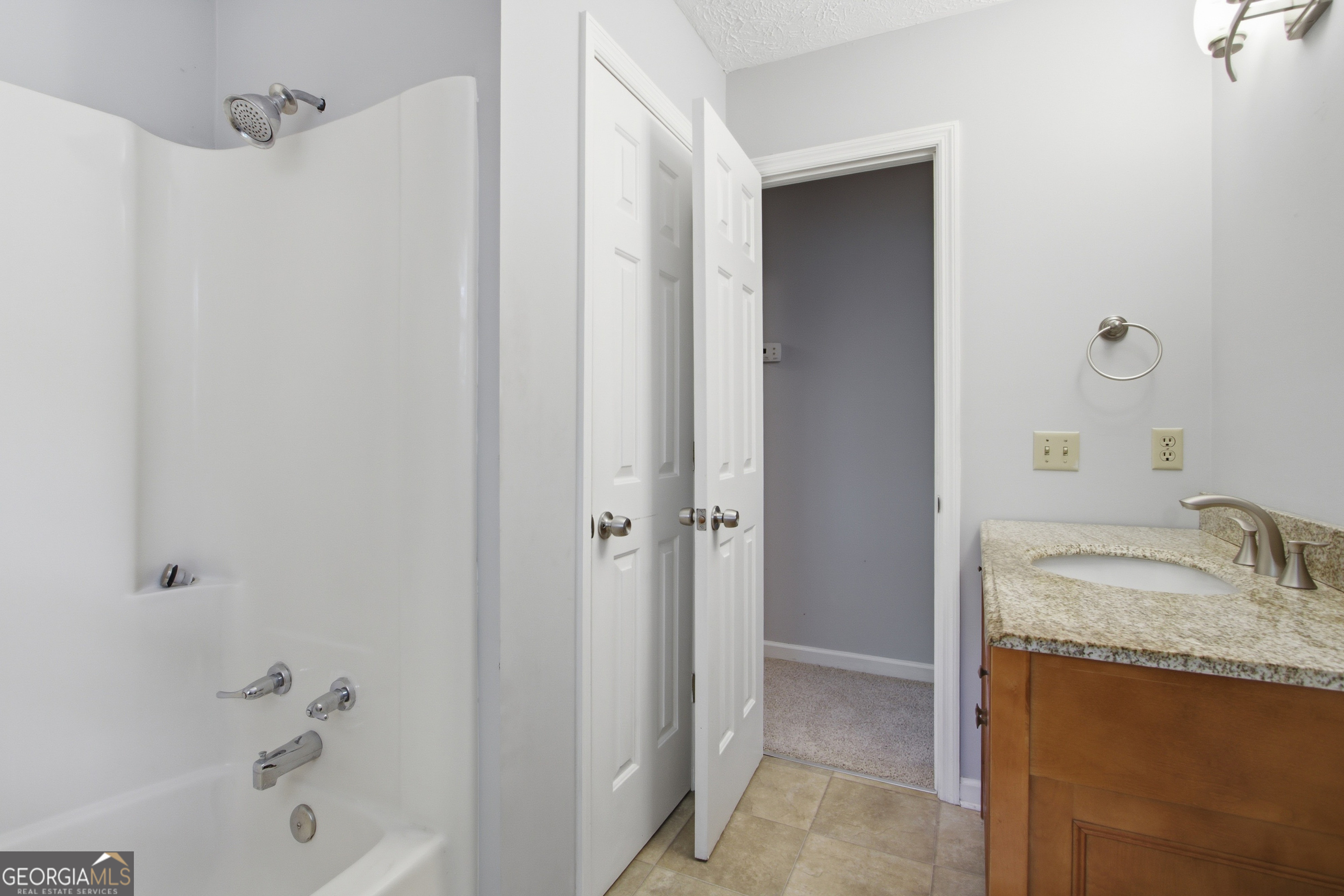 104 West Lane Se Property Photo 25