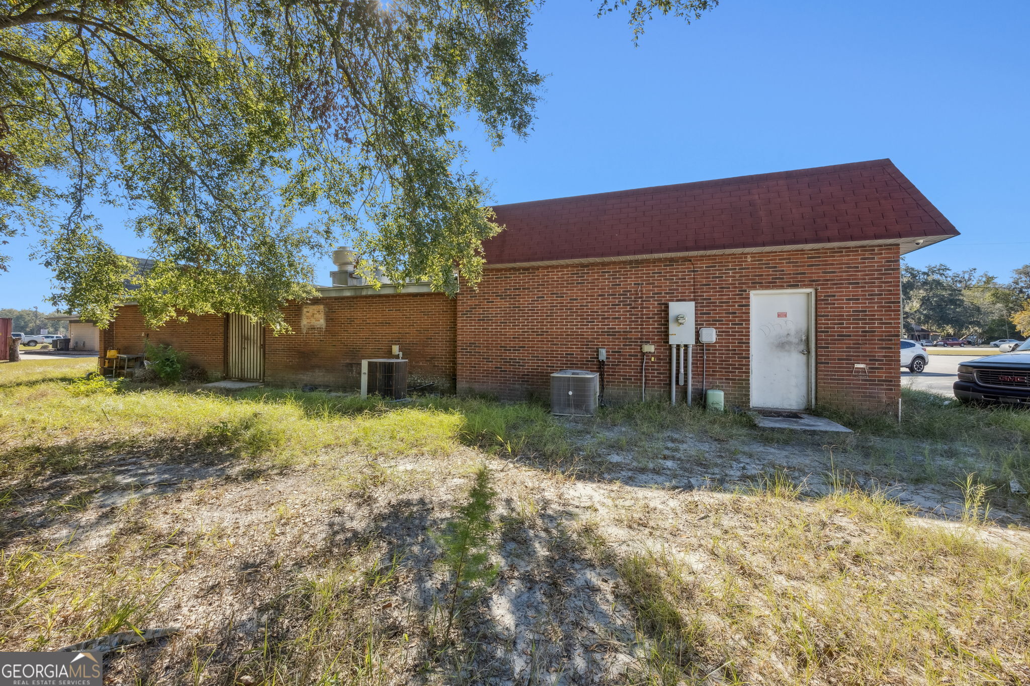 3566 S Second Street Property Photo 17
