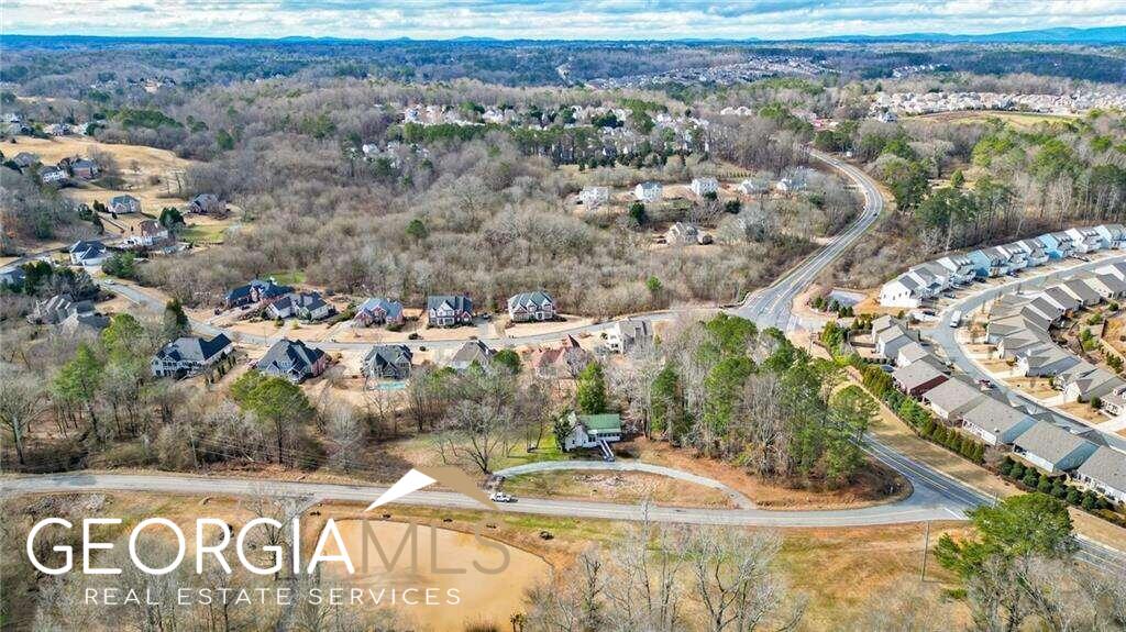1515 Little Road Property Photo 6