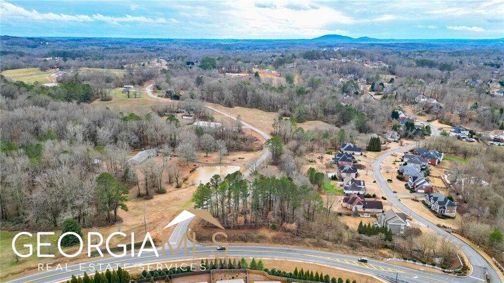 1515 Little Road Property Photo 11
