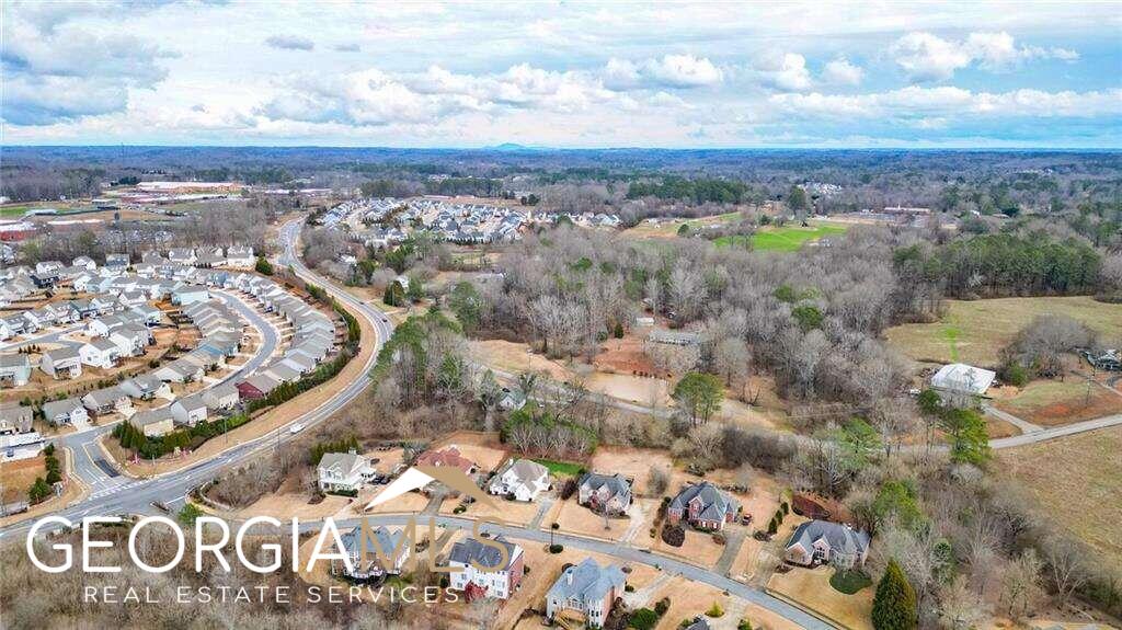 1515 Little Road Property Photo 12