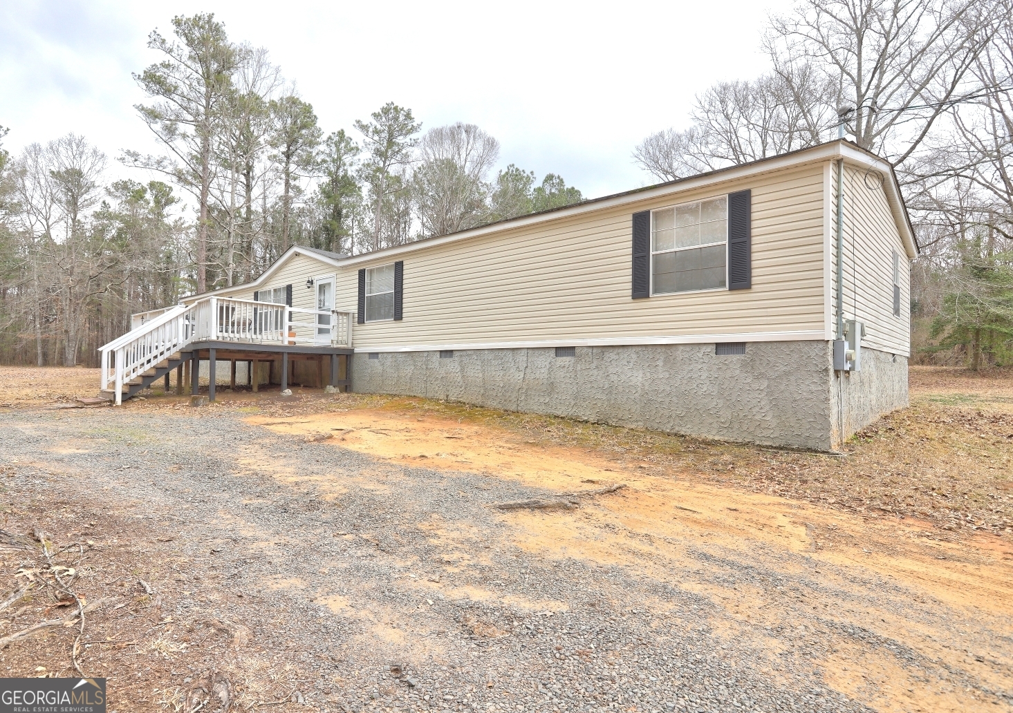 103 Silver Dollar Road Property Photo 2