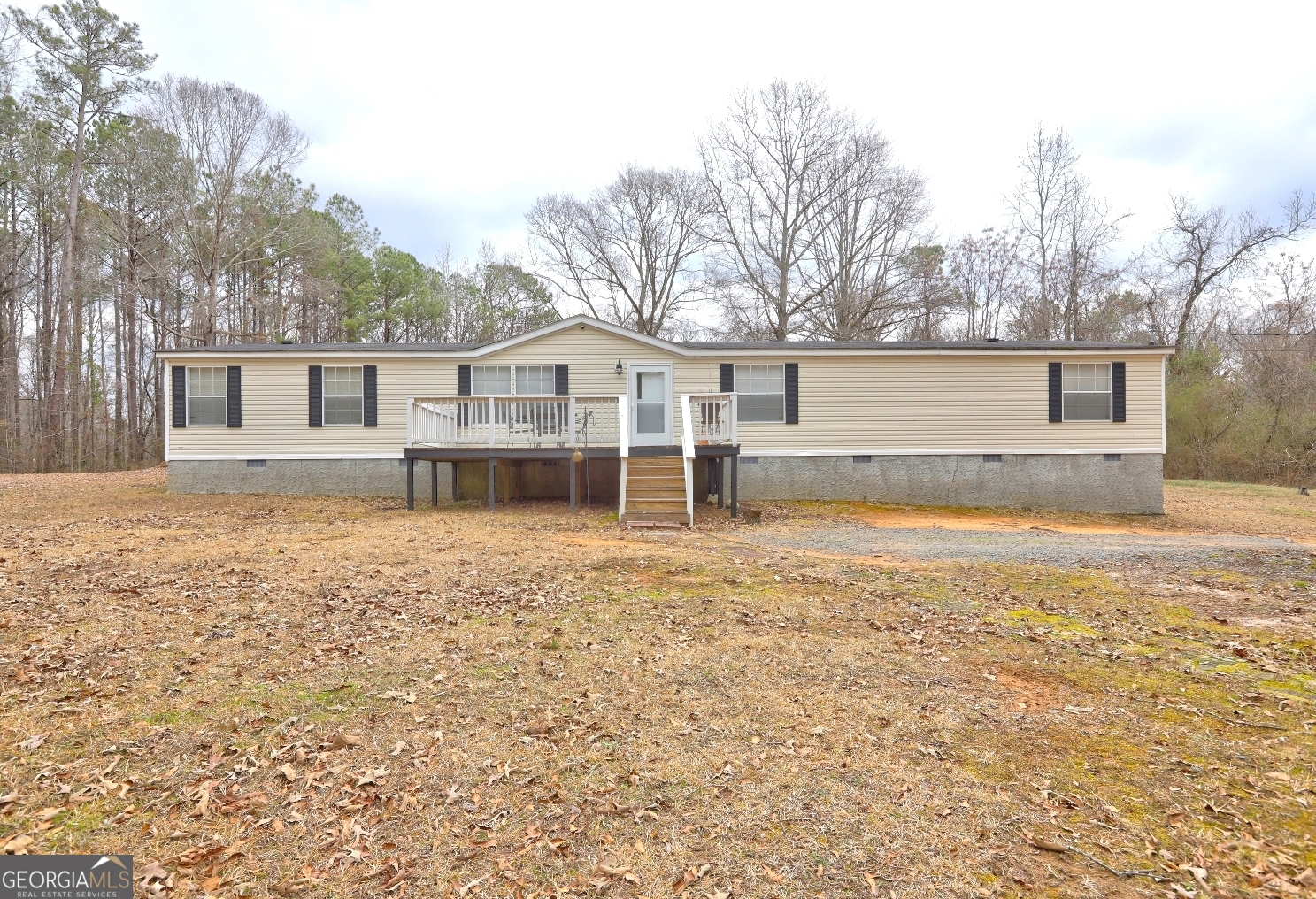 103 Silver Dollar Road Property Photo 3