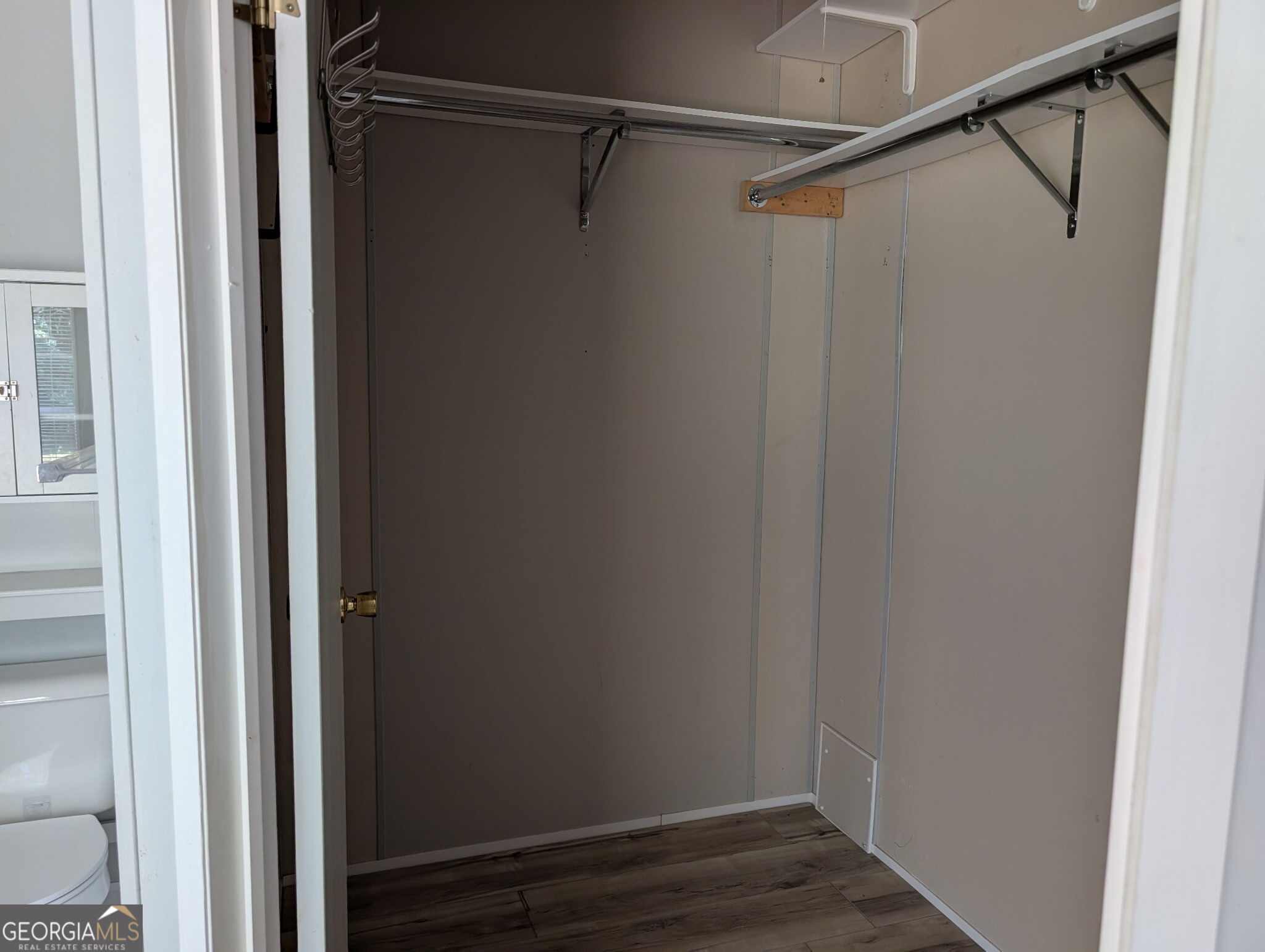 103 Silver Dollar Road Property Photo 10