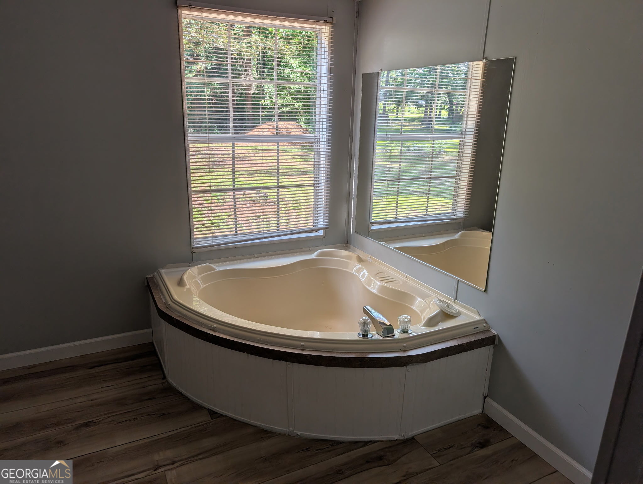 103 Silver Dollar Road Property Photo 12