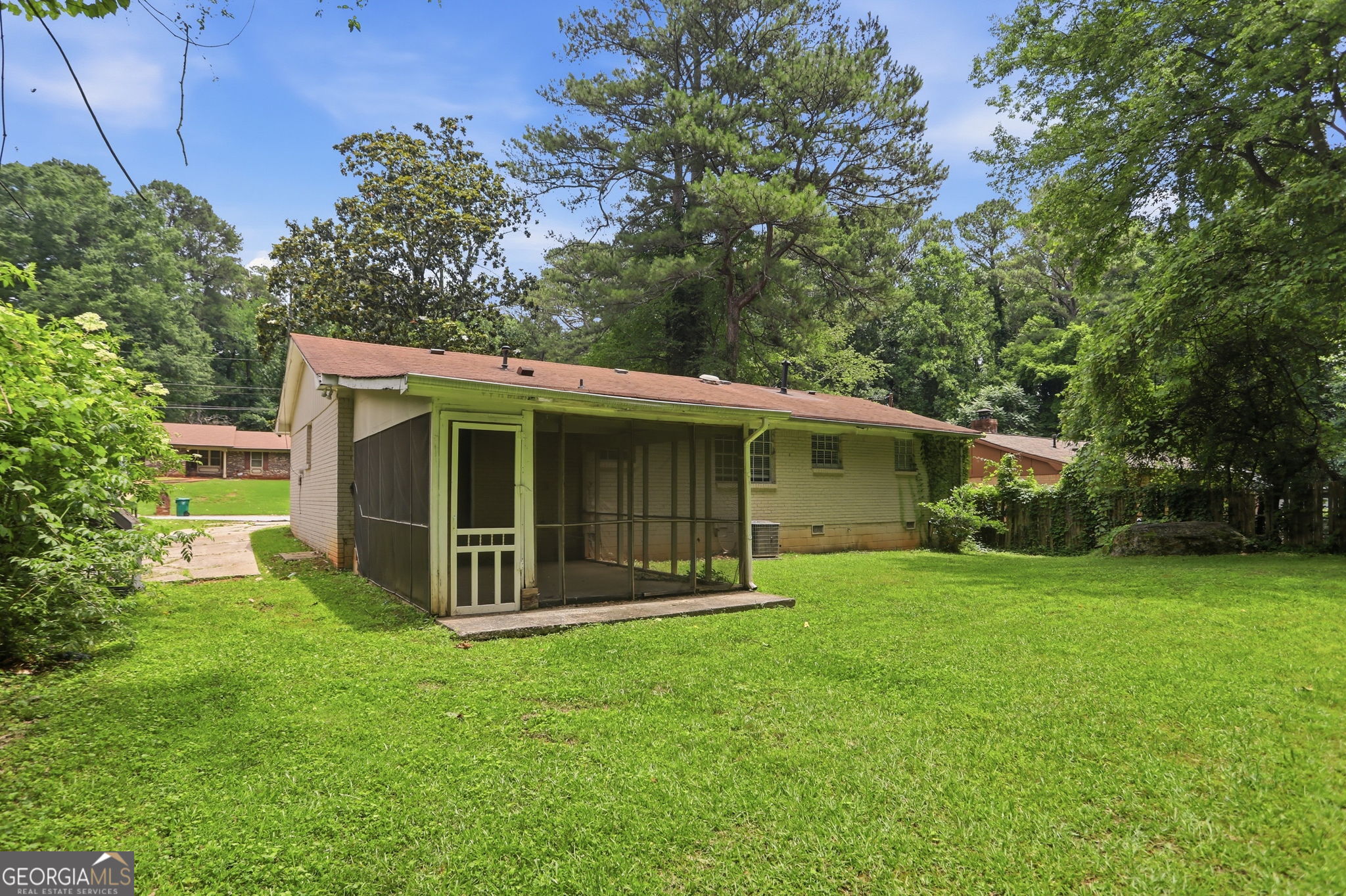 2749 Williamsburg Drive Property Photo 28