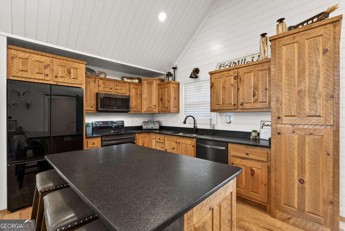 54 Barbs Way Property Photo 5