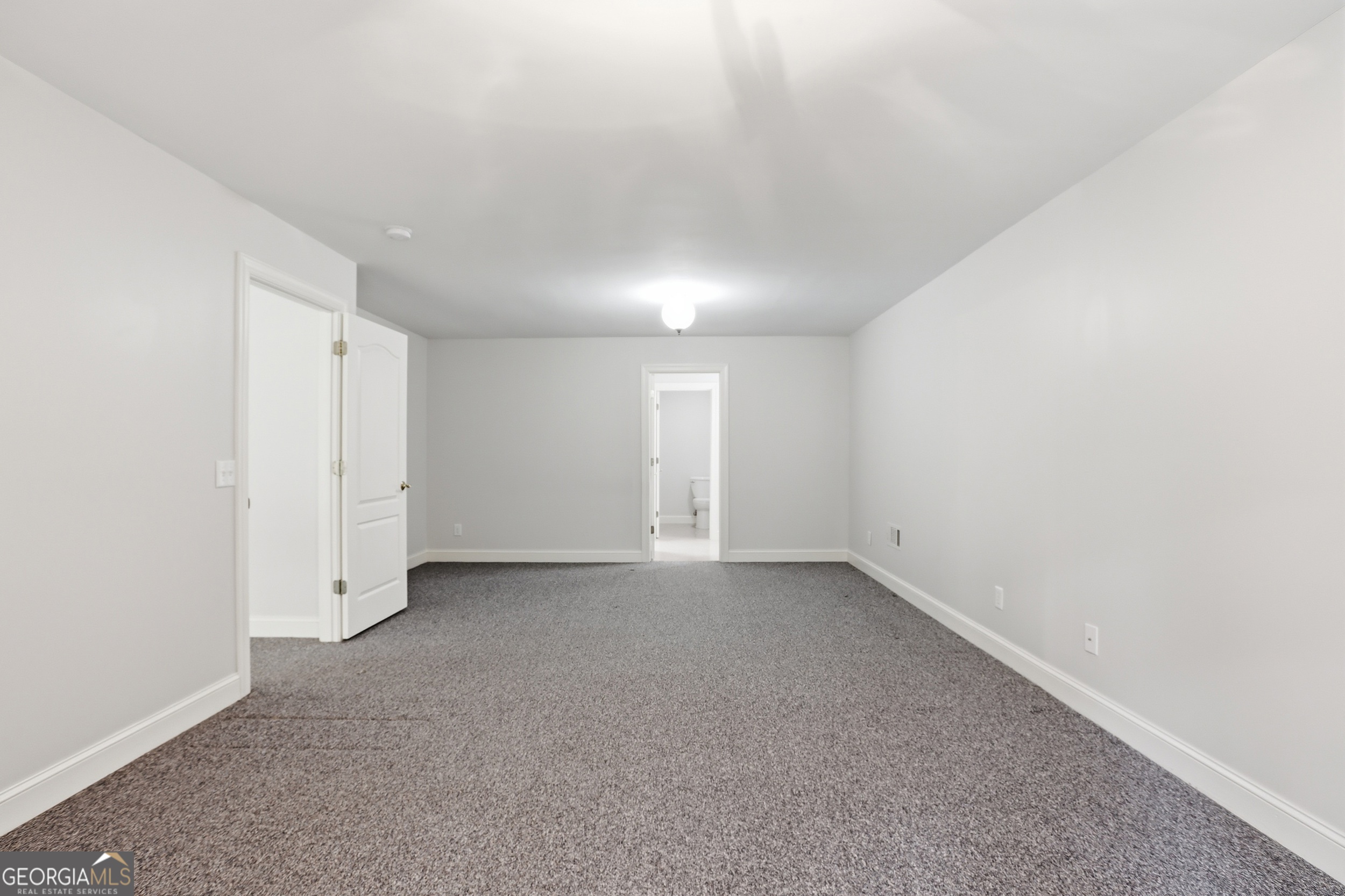 205 Mill Creek Circle Property Photo 17