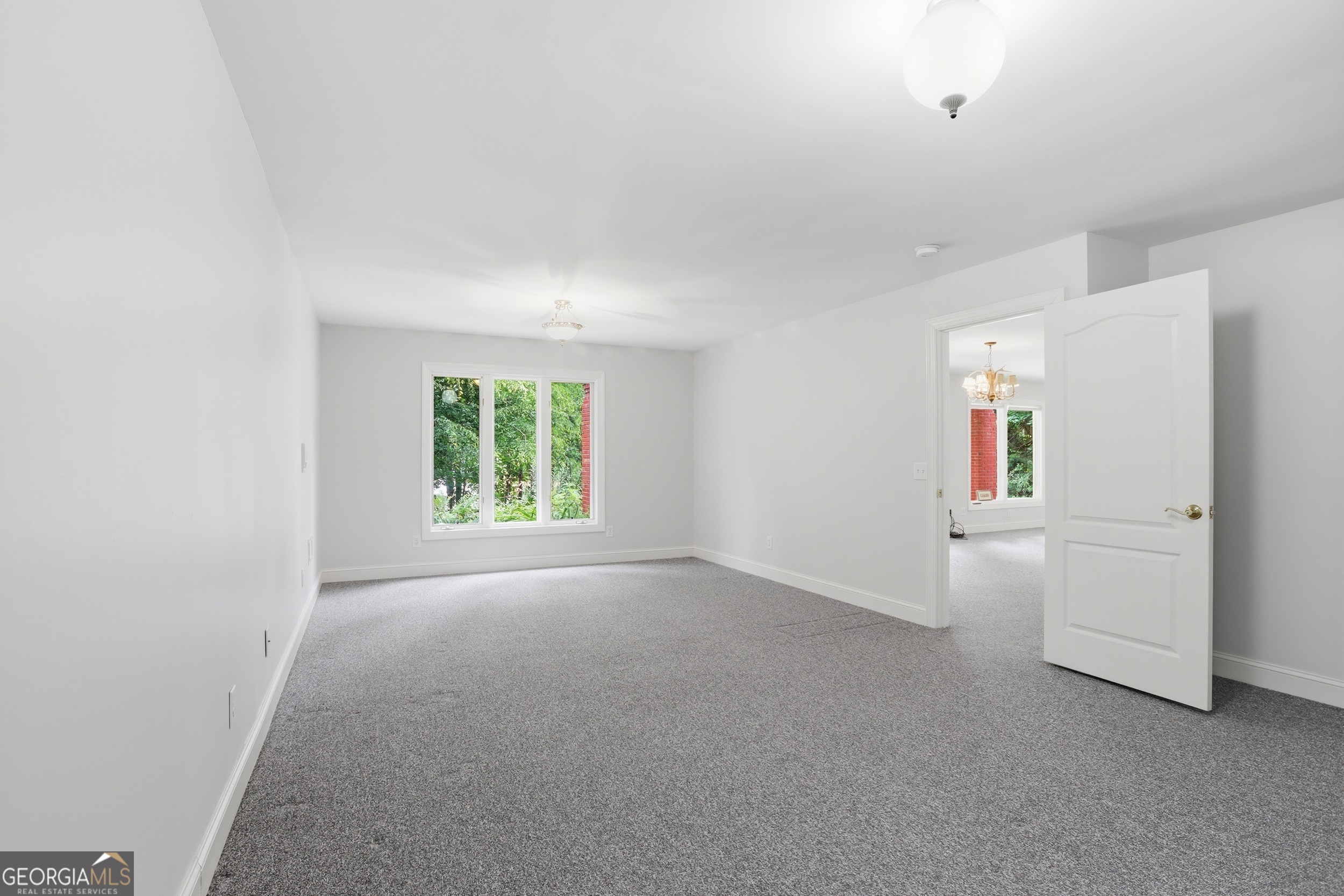 205 Mill Creek Circle Property Photo 18