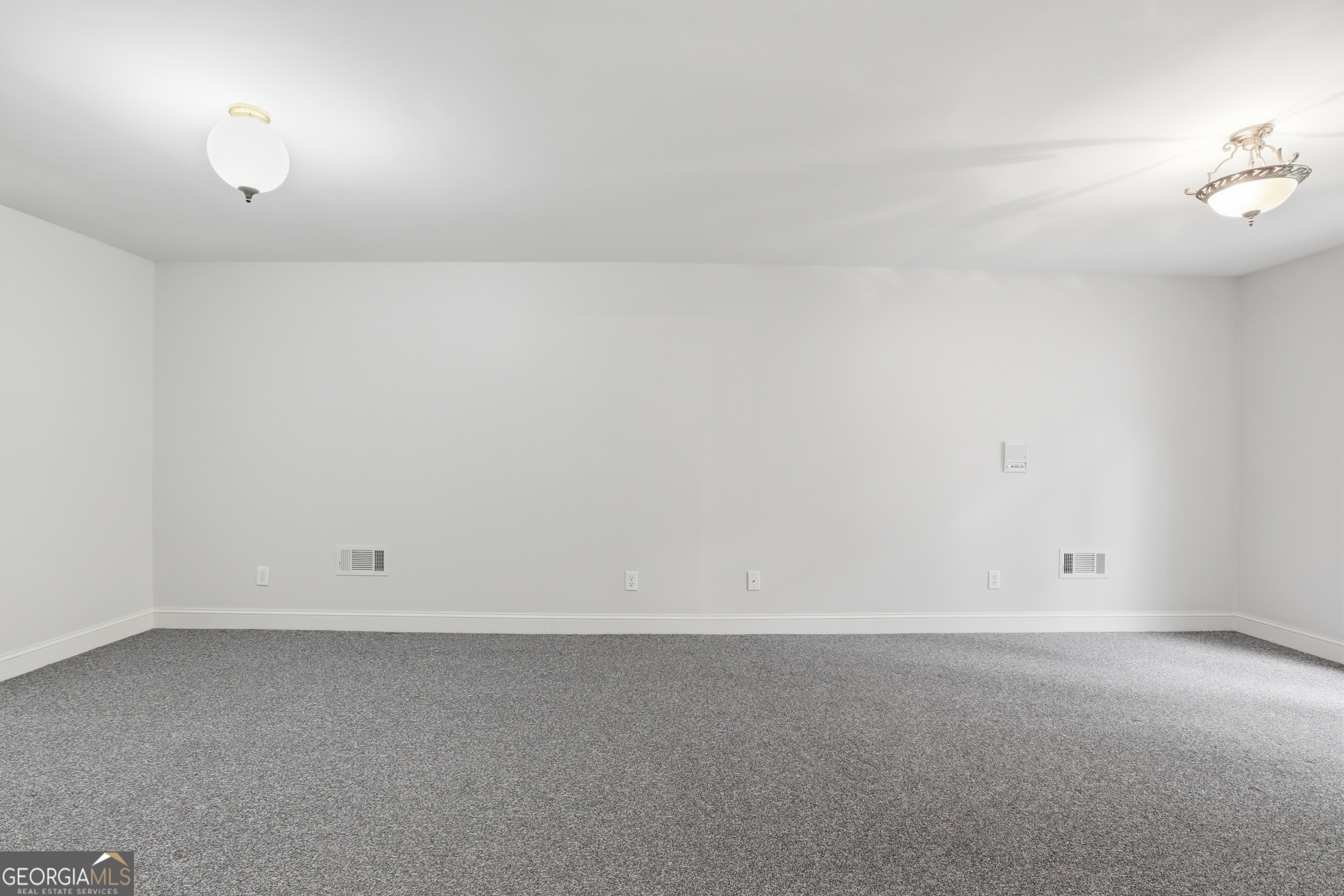 205 Mill Creek Circle Property Photo 19