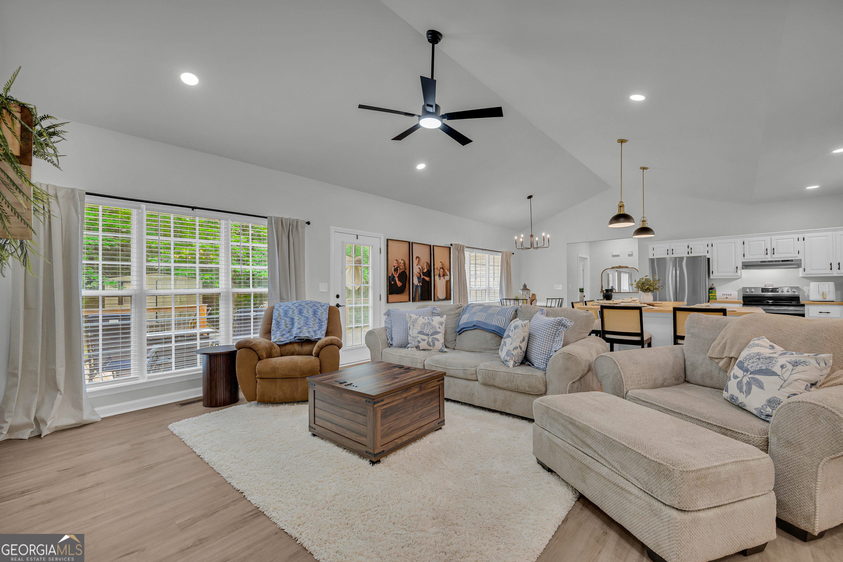 163 Tuxedo Drive Property Photo 19