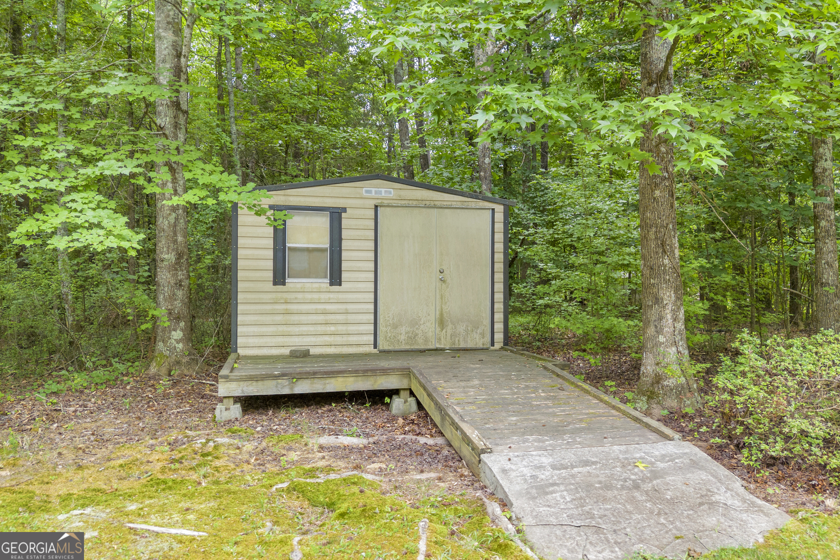 163 Tuxedo Drive Property Photo 52