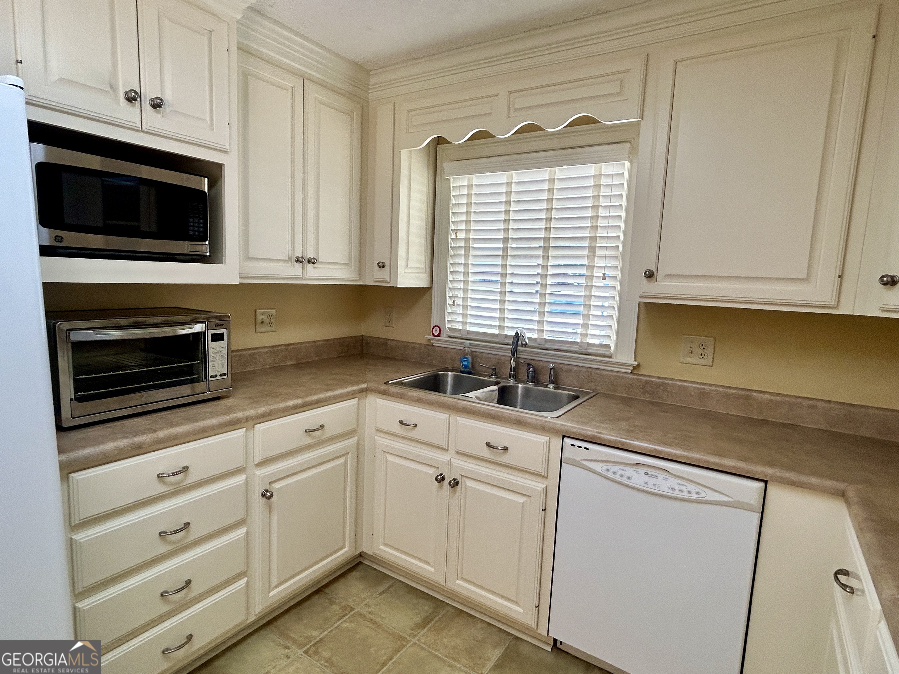 2007 Melba Drive Property Photo 6