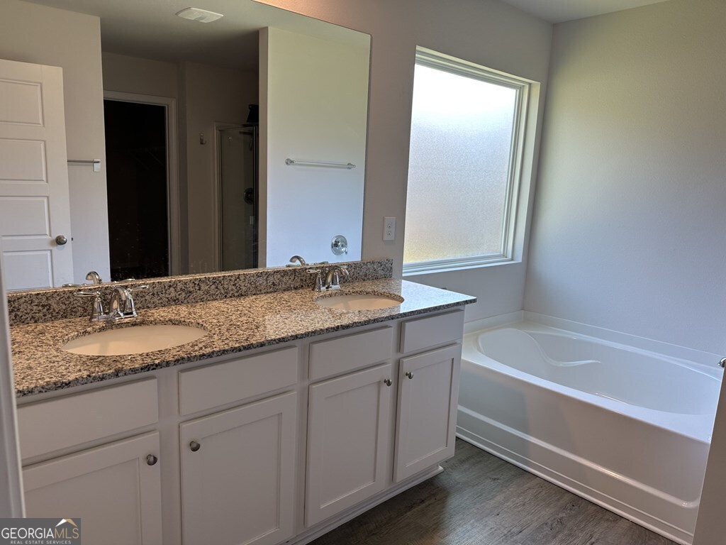 212 Michaels Way Property Photo 15