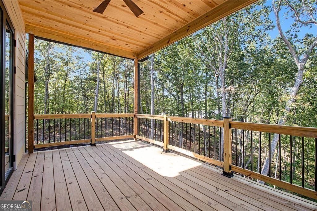 6325 Crestline Drive Property Photo 31