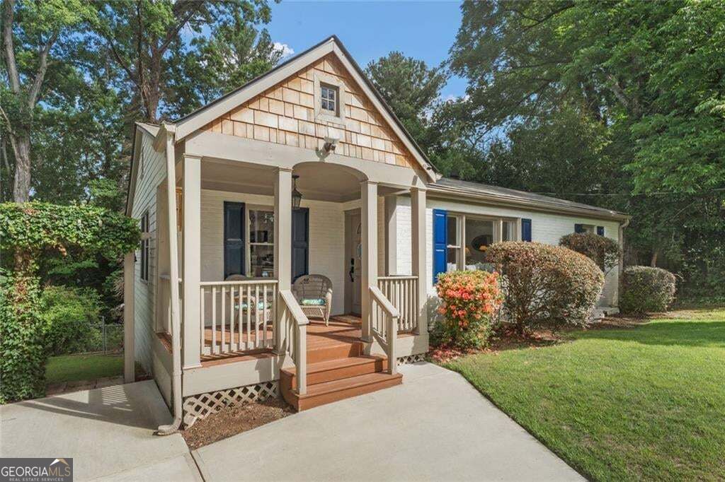 1730 Bridgeport Drive Ne Property Photo 1