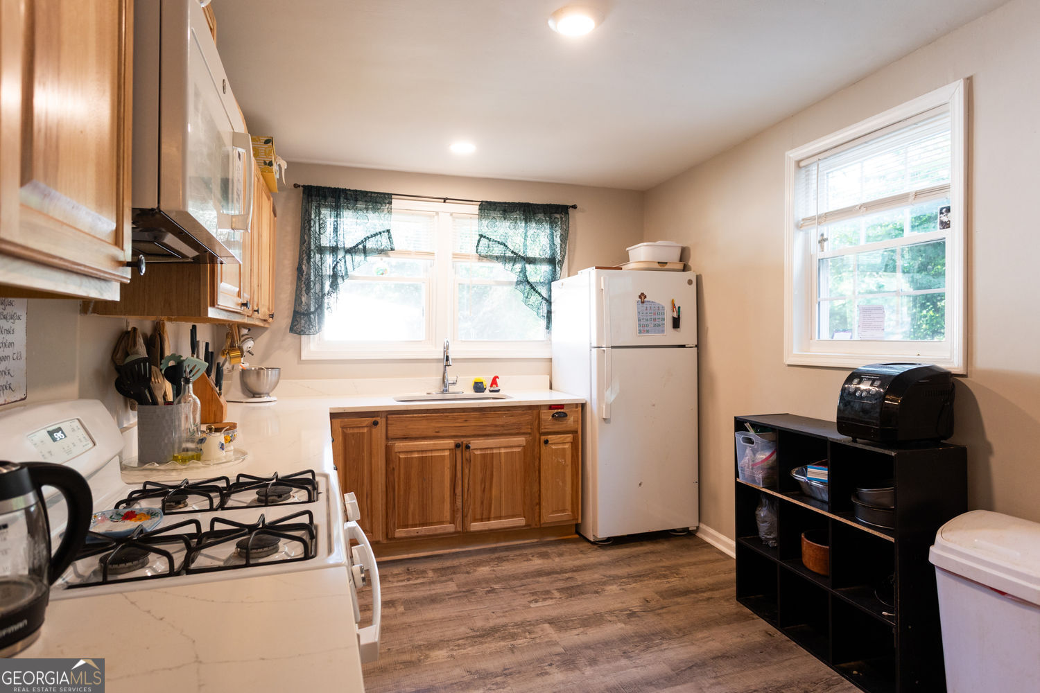 521 Green Street Property Photo 10