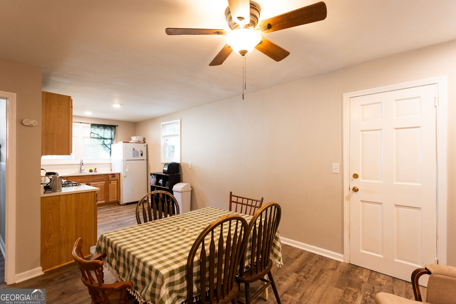 521 Green Street Property Photo 13