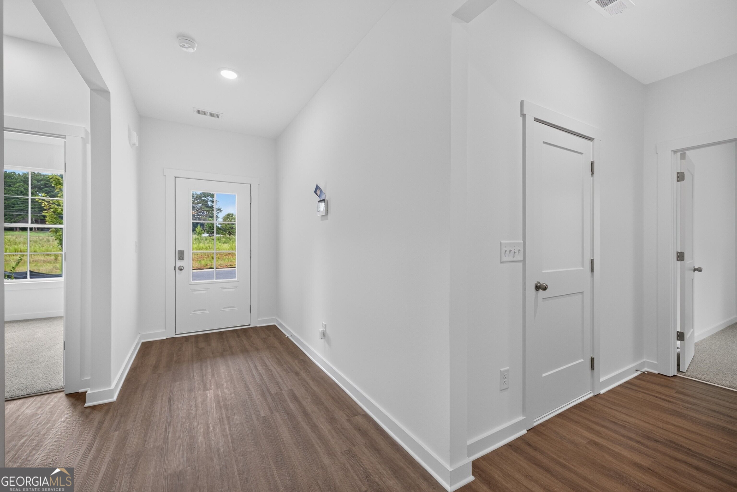 360 Crimson Feather Drive Property Photo 7