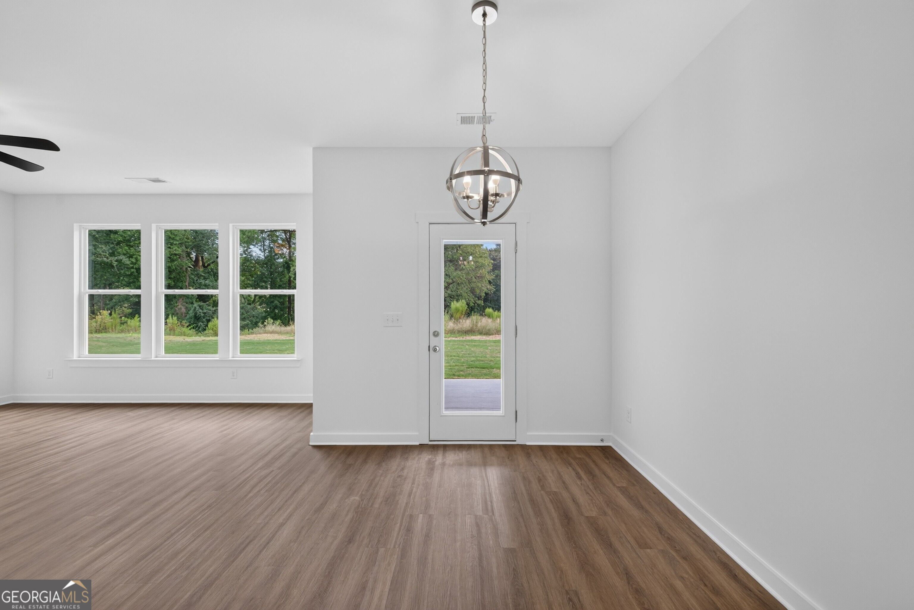 360 Crimson Feather Drive Property Photo 20