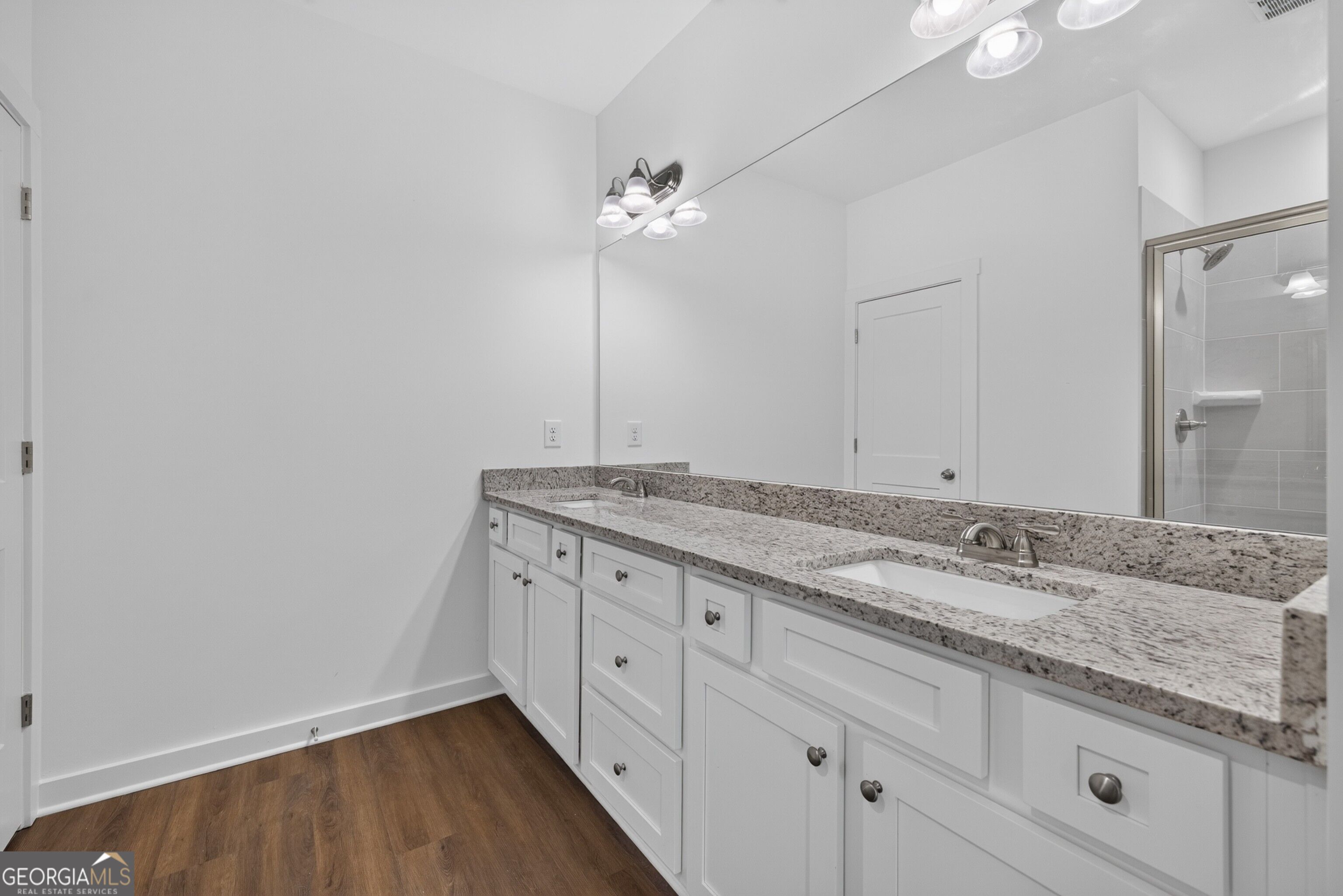 360 Crimson Feather Drive Property Photo 26