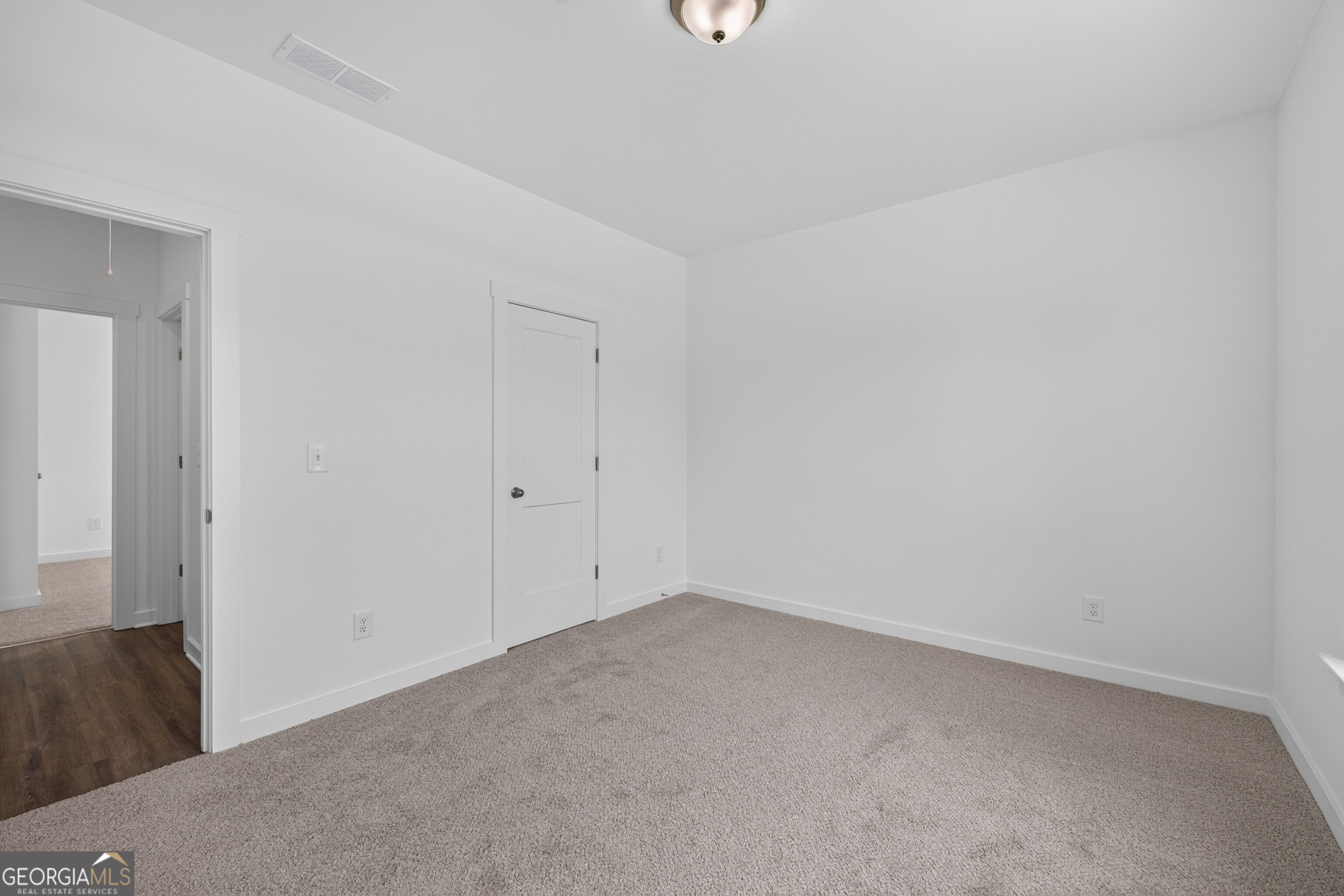 360 Crimson Feather Drive Property Photo 33