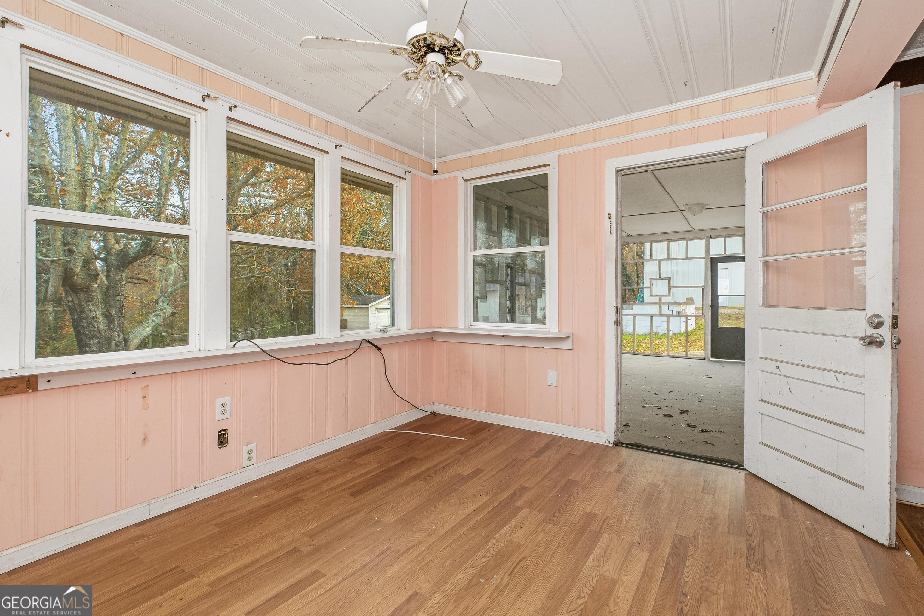 3955 Falcon Parkway Property Photo 16
