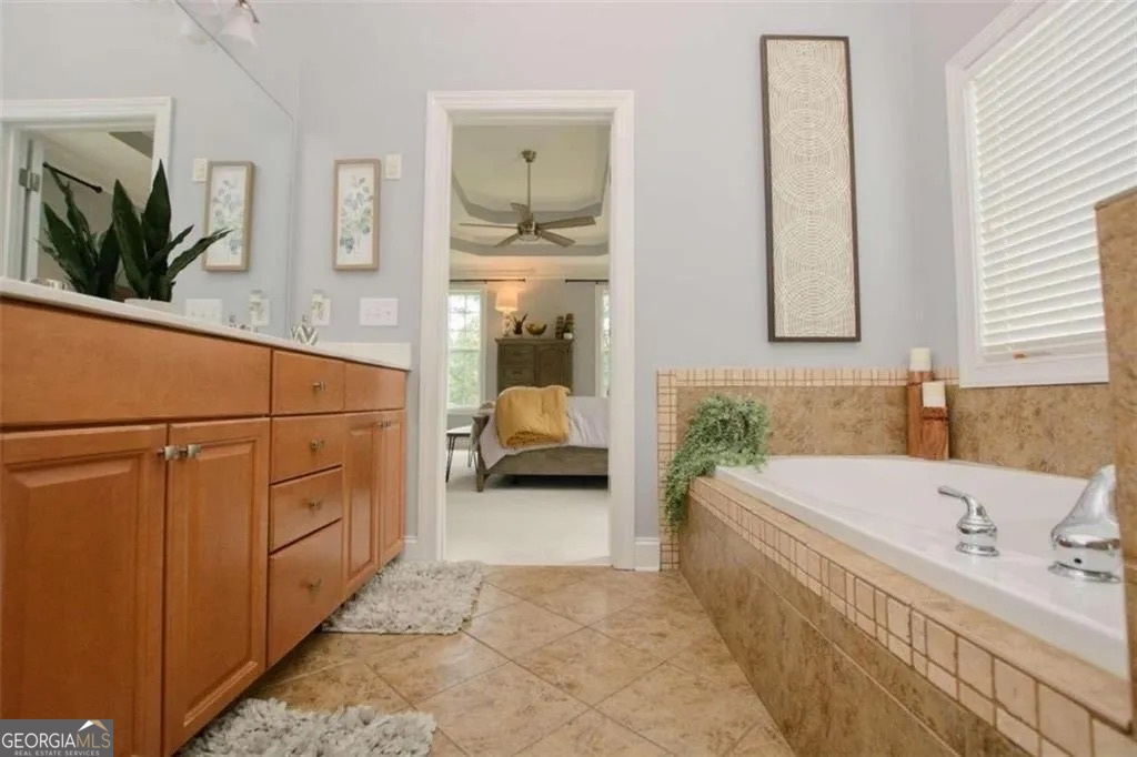 121 Meadow Creek Circle Property Photo 31