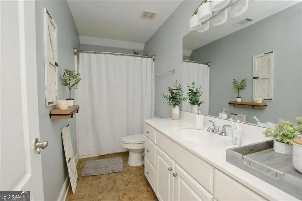 121 Meadow Creek Circle Property Photo 39