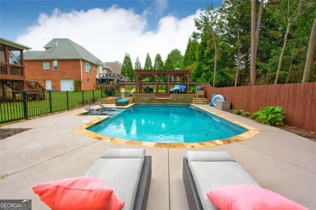 121 Meadow Creek Circle Property Photo 61