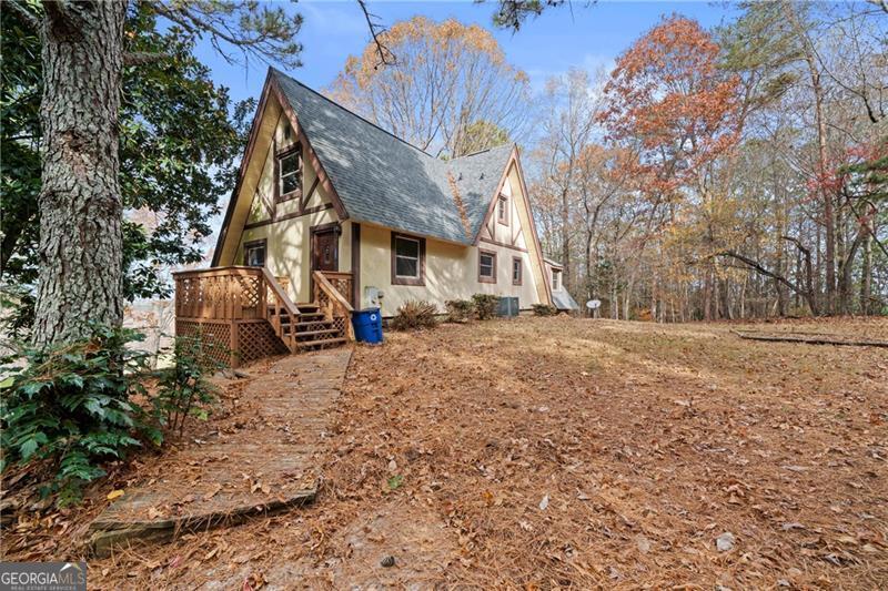 5388 Price Road Property Photo 2