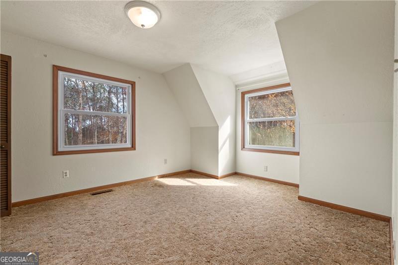 5388 Price Road Property Photo 12