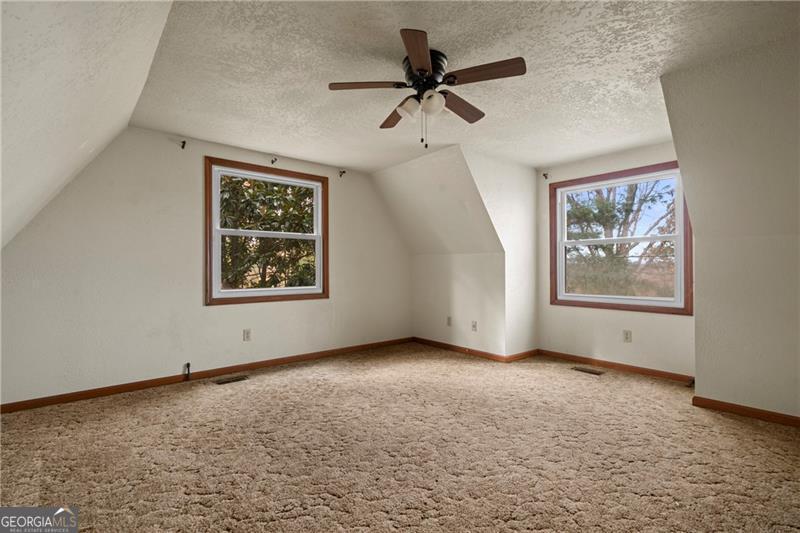 5388 Price Road Property Photo 16