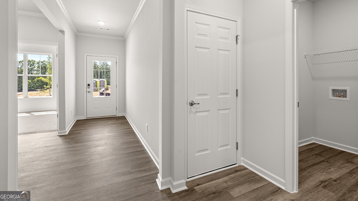 8175 Coldstream Drive Property Photo 3