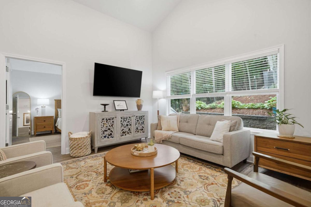 138 Louie Court Property Photo 10