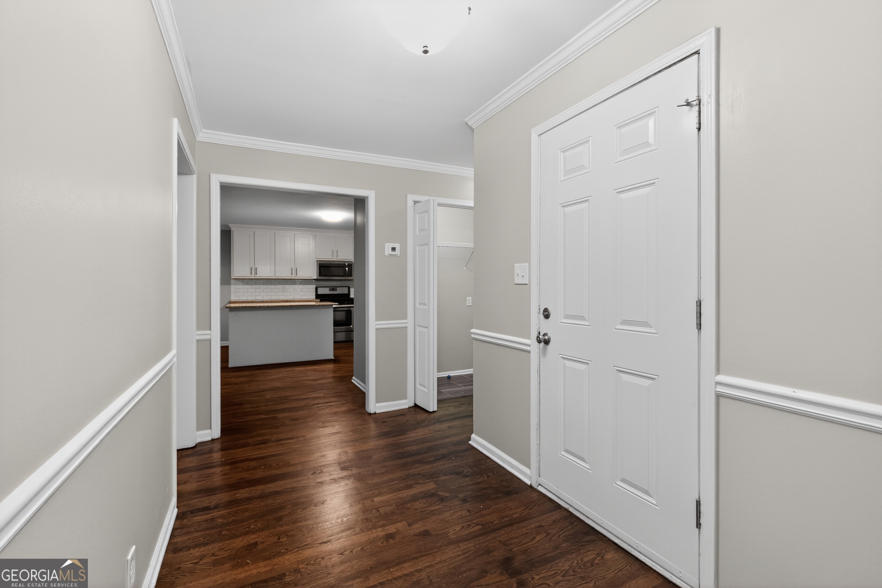 7127 Riverside Drive Property Photo 4