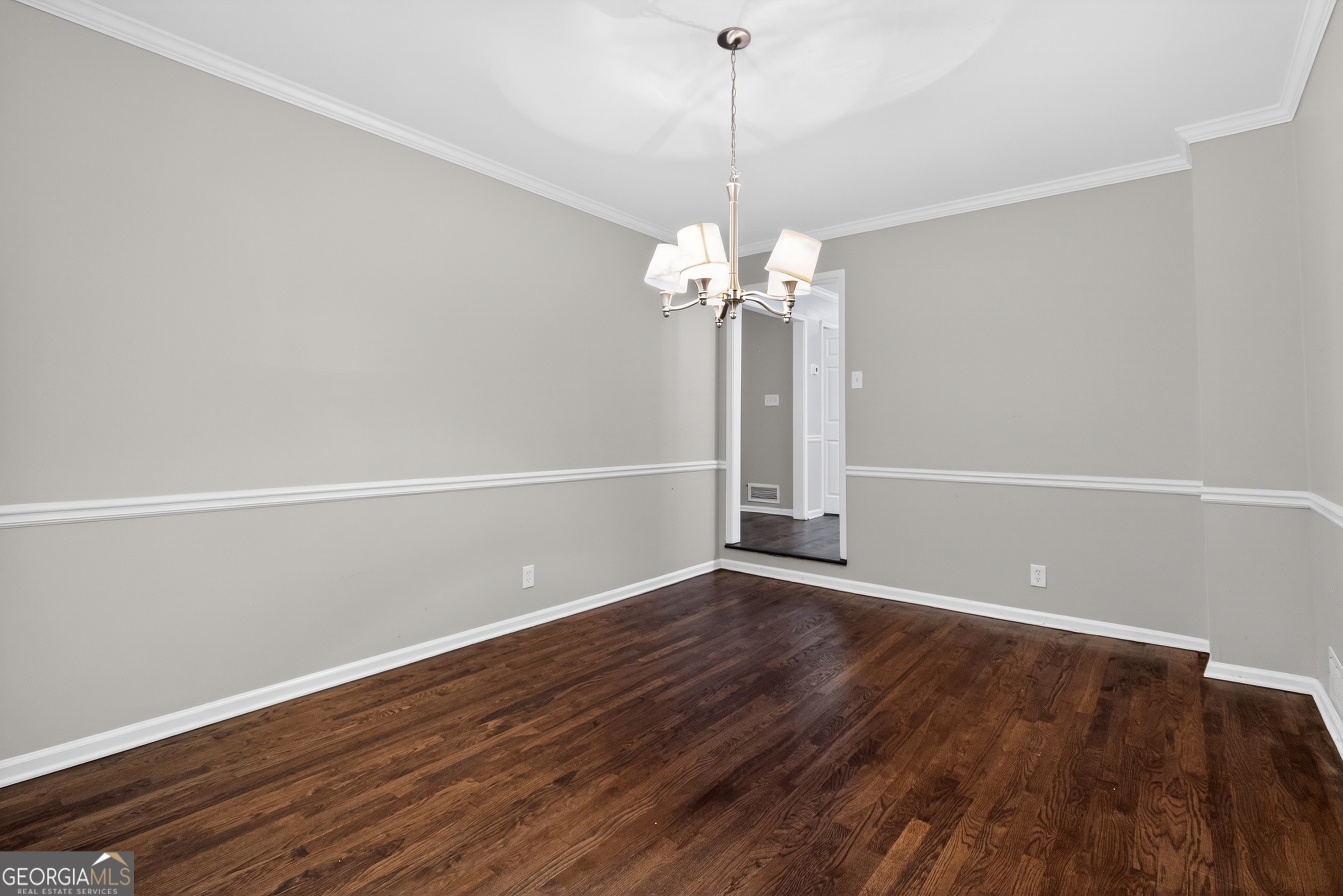 7127 Riverside Drive Property Photo 16