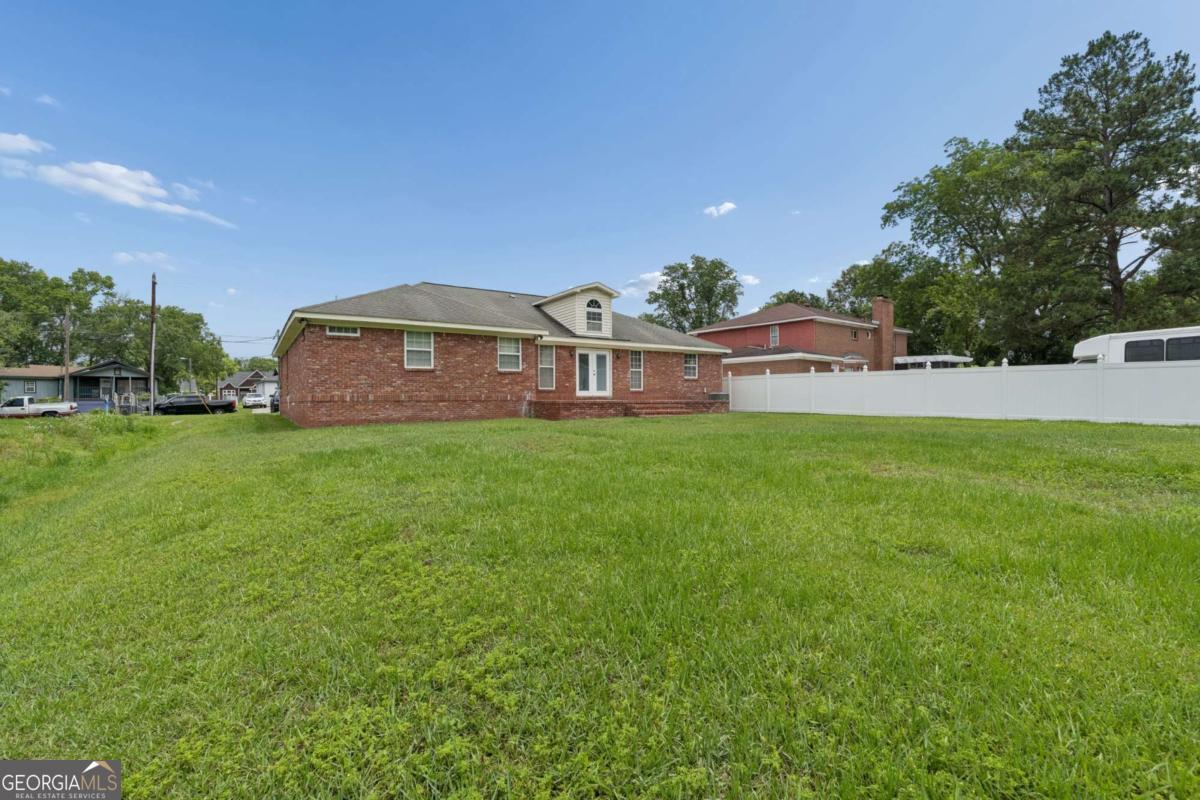 27 Darling Street Property Photo 27